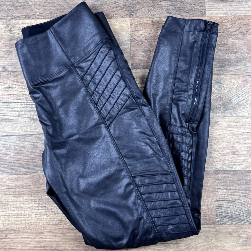 ATHLETA Delancey Gleam Moto Tight Medium Black